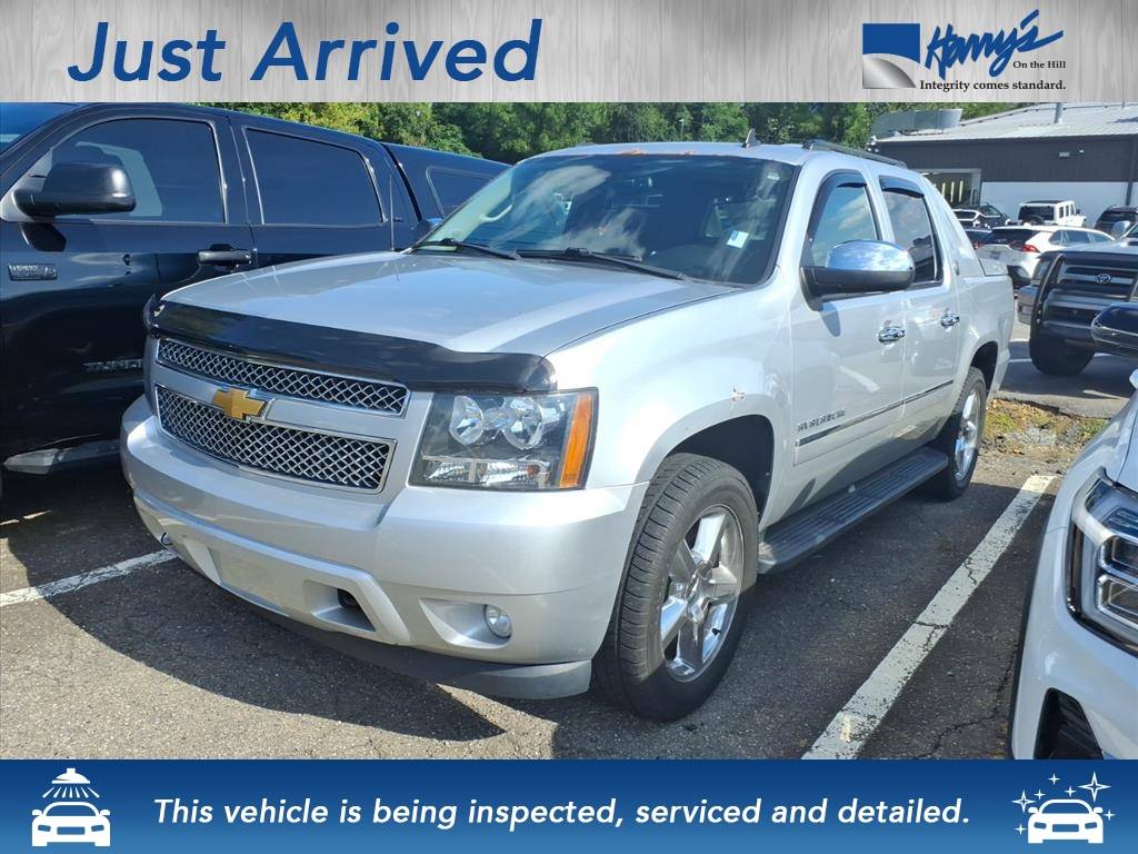 2013 Chevrolet Avalanche LTZ — Pickup Truck — 120,784 mi — Asheville, NC