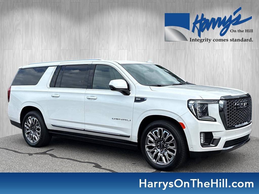 2024 GMC Yukon Denali Ultimate — SUV — 10,902 mi — Asheville, NC