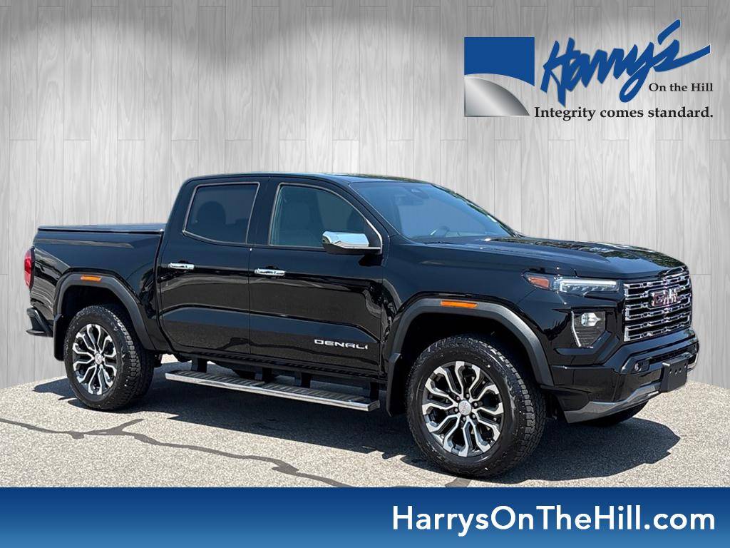 2025 GMC Canyon Denali — Pickup Truck — 5,517 mi — Asheville, NC