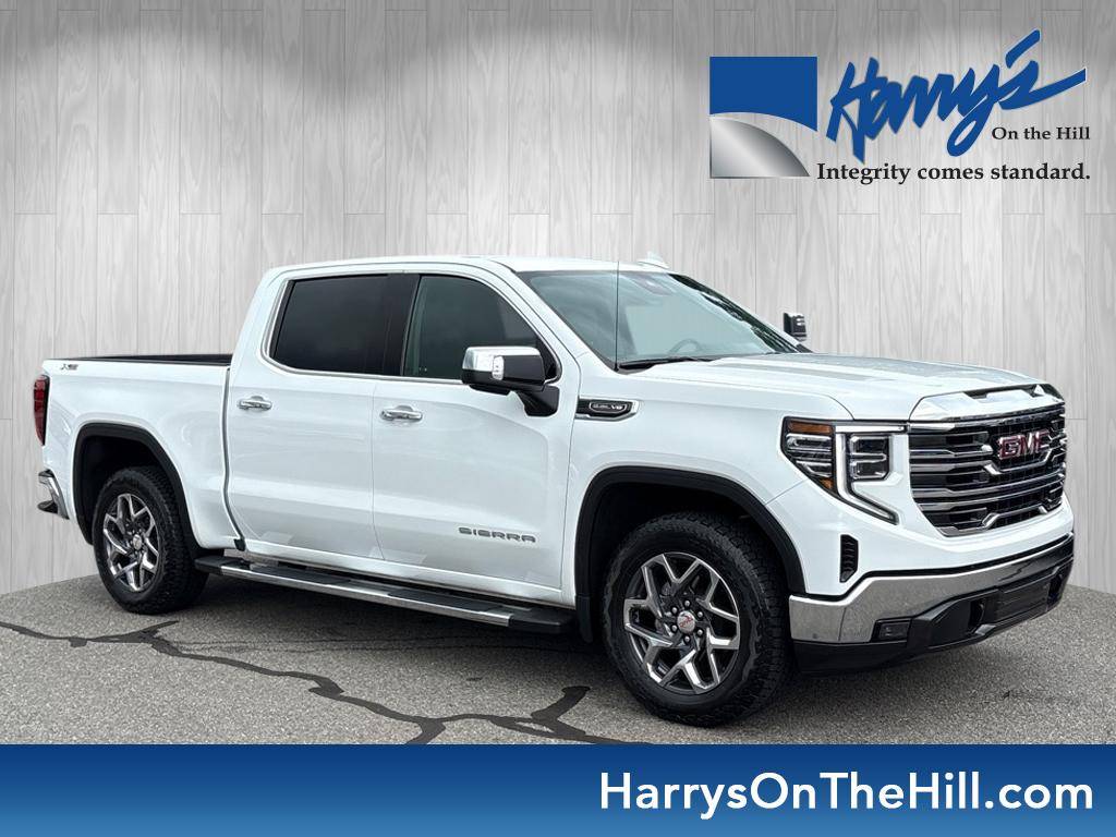 2022 GMC Sierra 1500 SLT — Pickup Truck — 10,843 mi — Asheville, NC