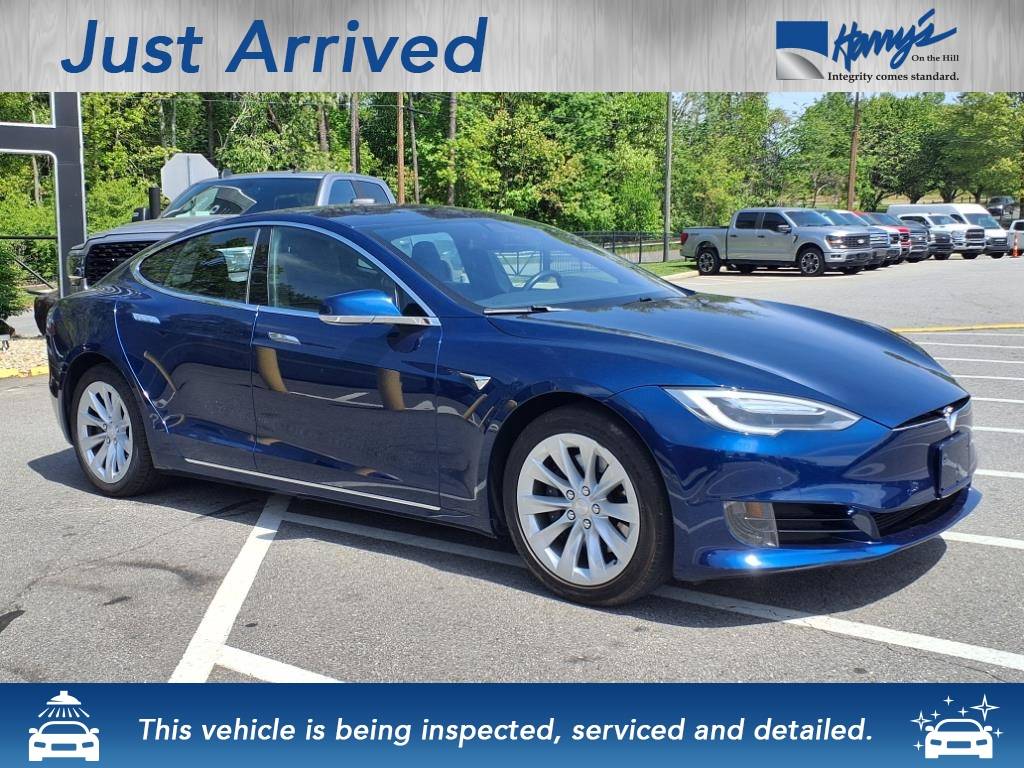 2017 Tesla Model S 60 — Hatchback — 16,632 mi — Asheville, NC