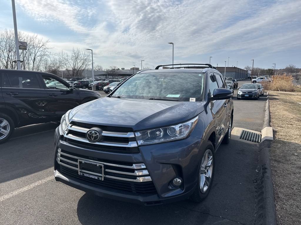 2017 Toyota Highlander Limited — SUV — 90,221 mi — Hartford, CT