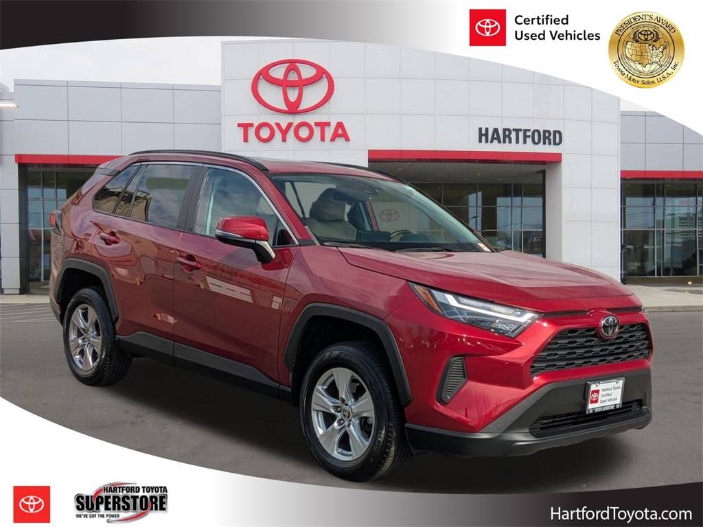 2022 Toyota RAV4 XLE — SUV — 31,325 mi — Hartford, CT