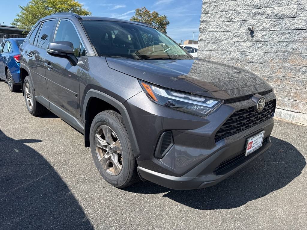 2022 Toyota RAV4 XLE — SUV — 27,196 mi — Hartford, CT