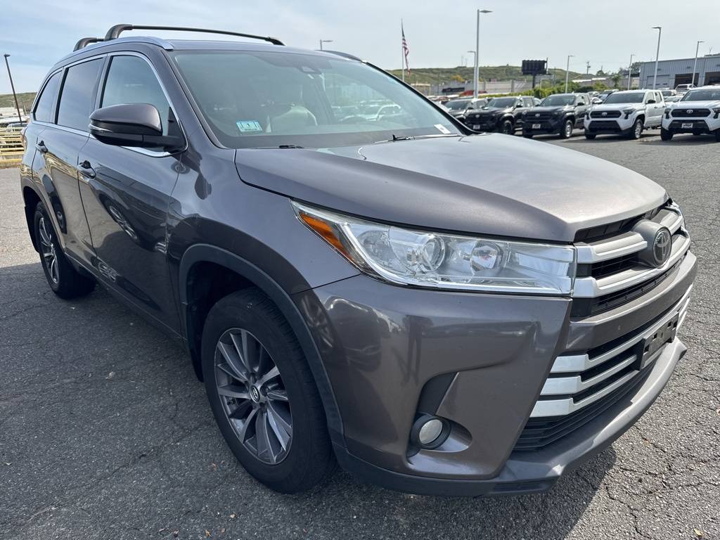 2017 Toyota Highlander XLE — SUV — 123,472 mi — Hartford, CT