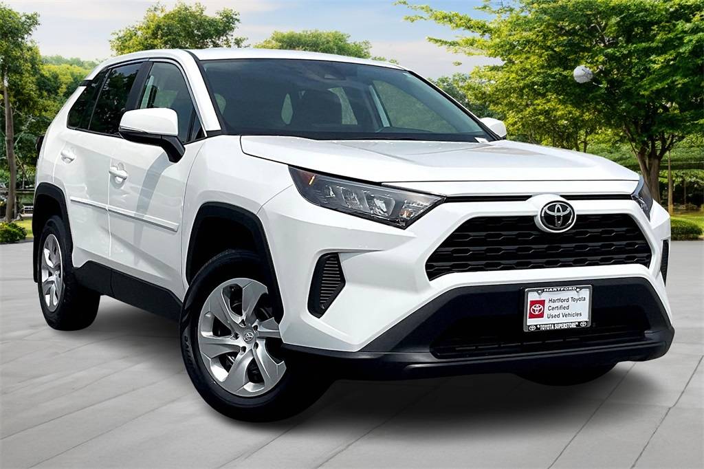 2022 Toyota RAV4 LE — SUV — 31,665 mi — Hartford, CT