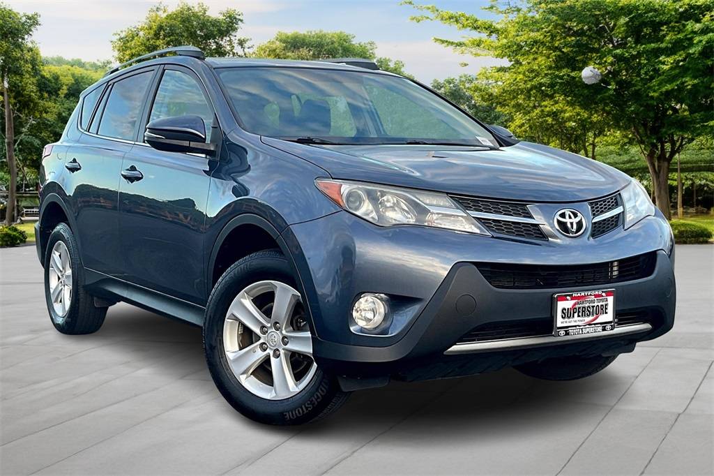 2013 Toyota RAV4 XLE — SUV — 102,447 mi — Hartford, CT