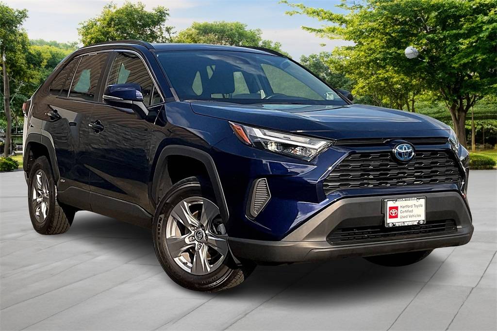 2022 Toyota RAV4 Hybrid XLE — SUV — 17,472 mi — Hartford, CT