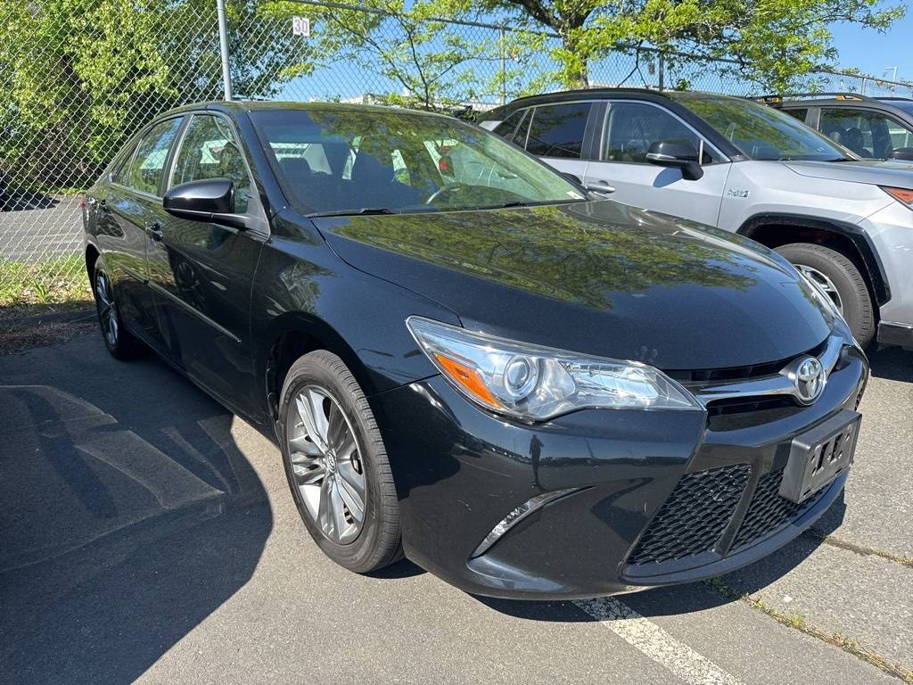 2017 Toyota Camry SE — Sedan — 65,546 mi — Hartford, CT