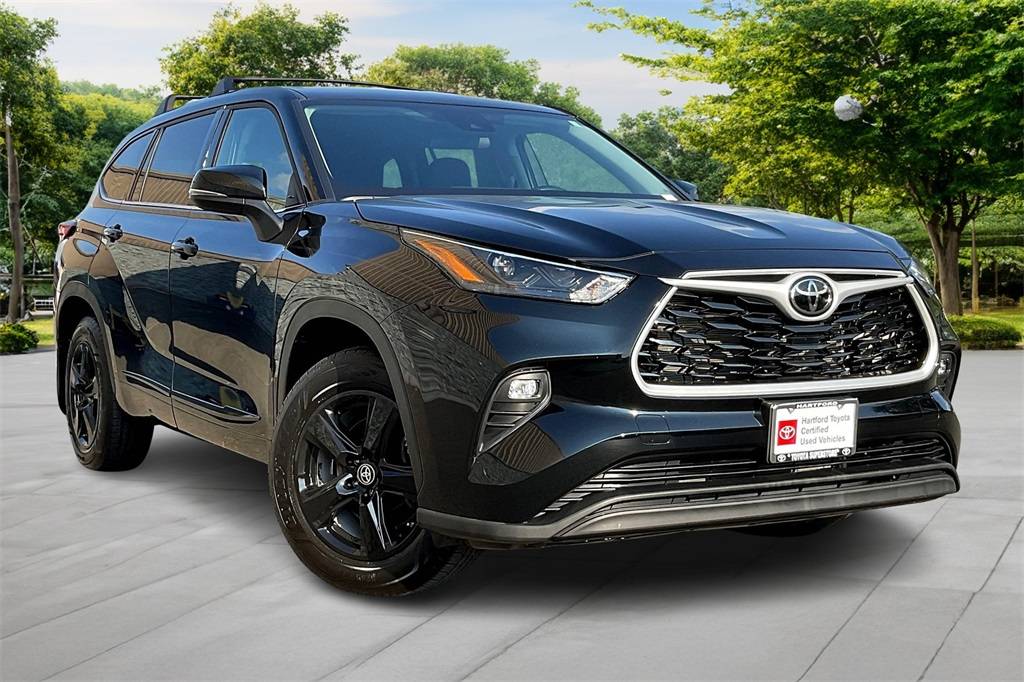 2022 Toyota Highlander LE — SUV — 26,834 mi — Hartford, CT