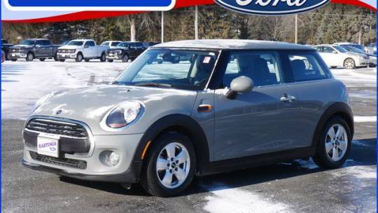 2019 MINI Hardtop Cooper — Hatchback — 33,650 mi — Hastings, MN