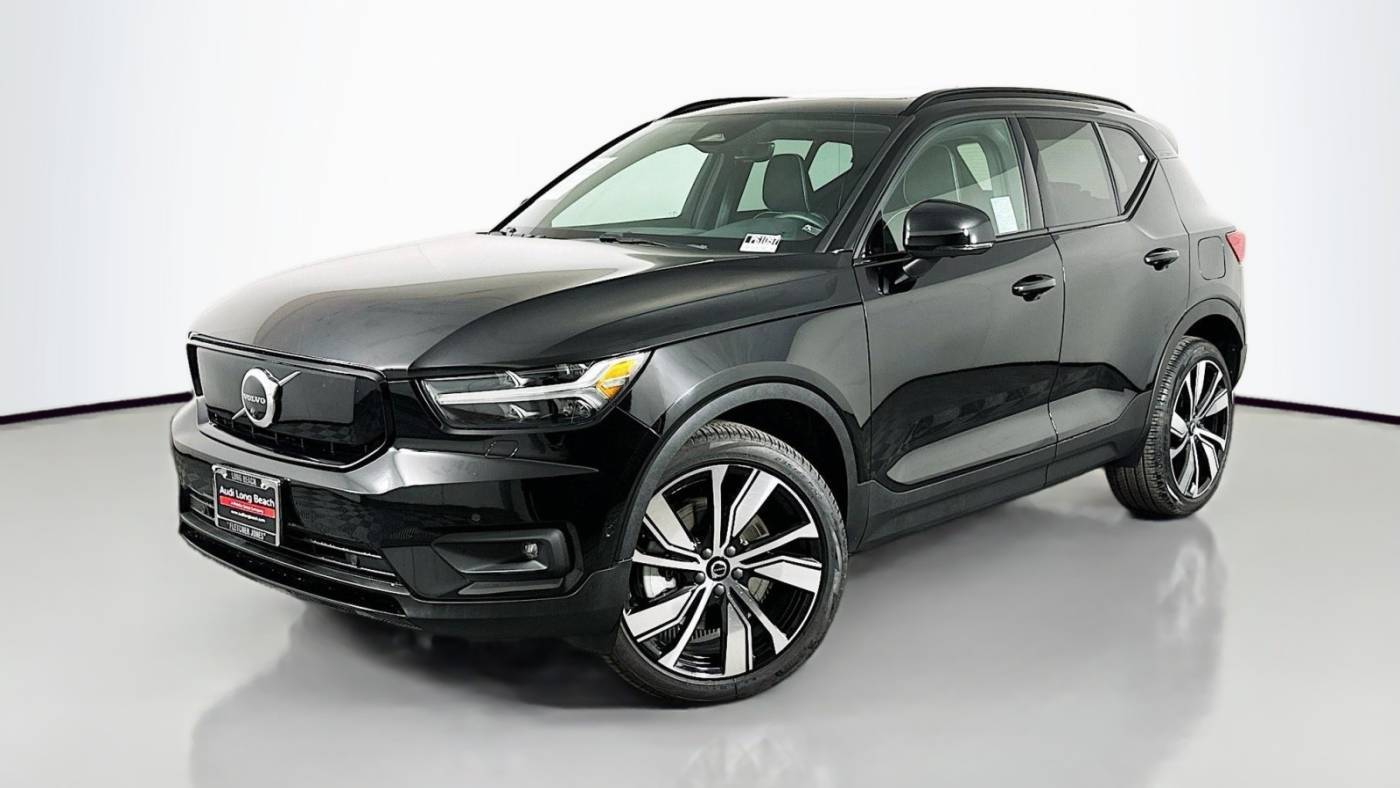 2022 Volvo XC40 Recharge Plus — SUV — 16,179 mi — Signal Hill, CA