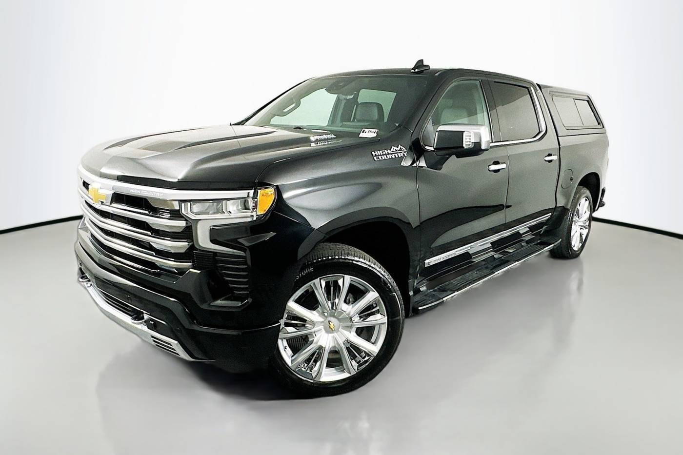 2023 Chevrolet Silverado 1500 High Country — Pickup Truck — 38,752 mi — Signal Hill, CA
