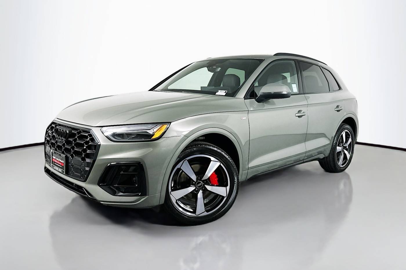 2024 Audi Q5 Premium Plus — SUV — 19,792 mi — Signal Hill, CA