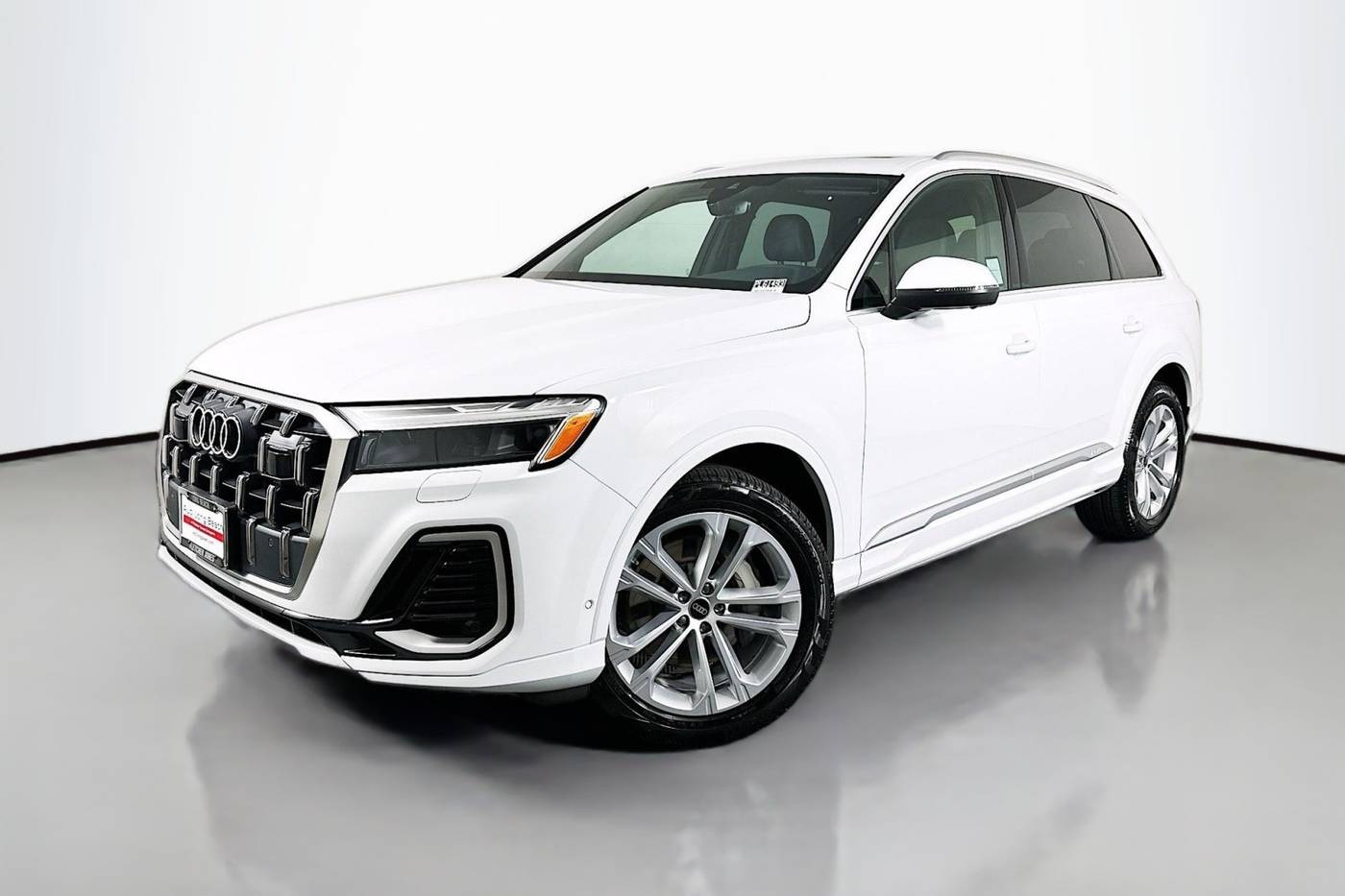 2025 Audi Q7 Premium — SUV — 5,896 mi — Signal Hill, CA
