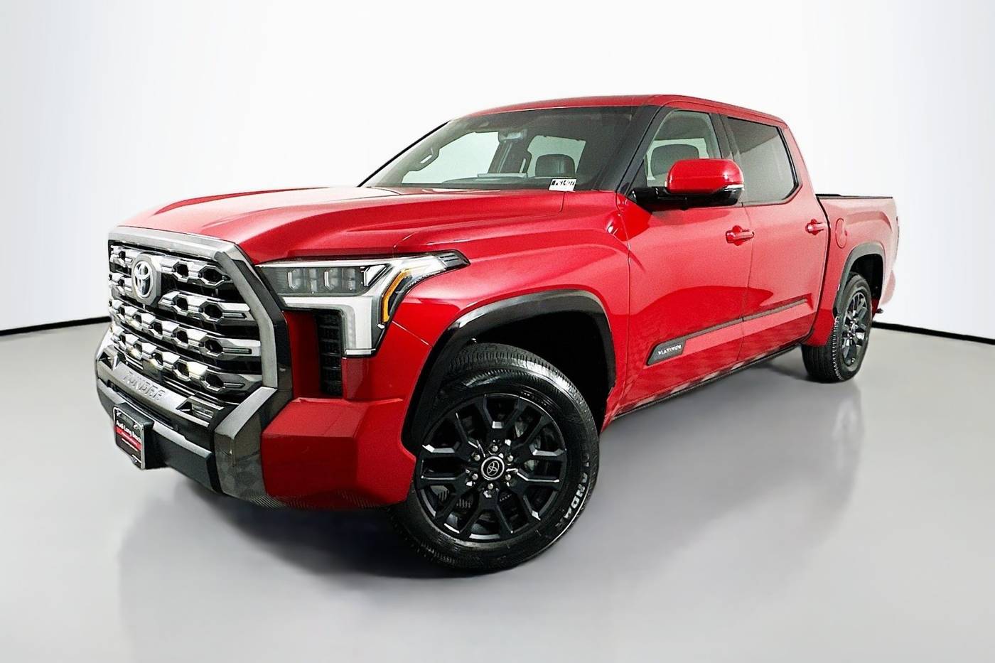 2022 Toyota Tundra Platinum — Pickup Truck — 22,169 mi — Signal Hill, CA