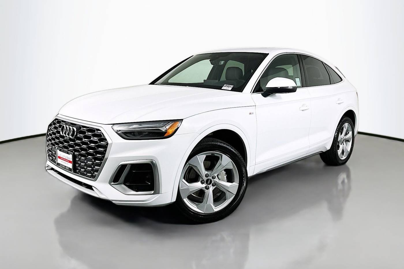 2025 Audi Q5 Premium Plus — SUV — 6,880 mi — Signal Hill, CA