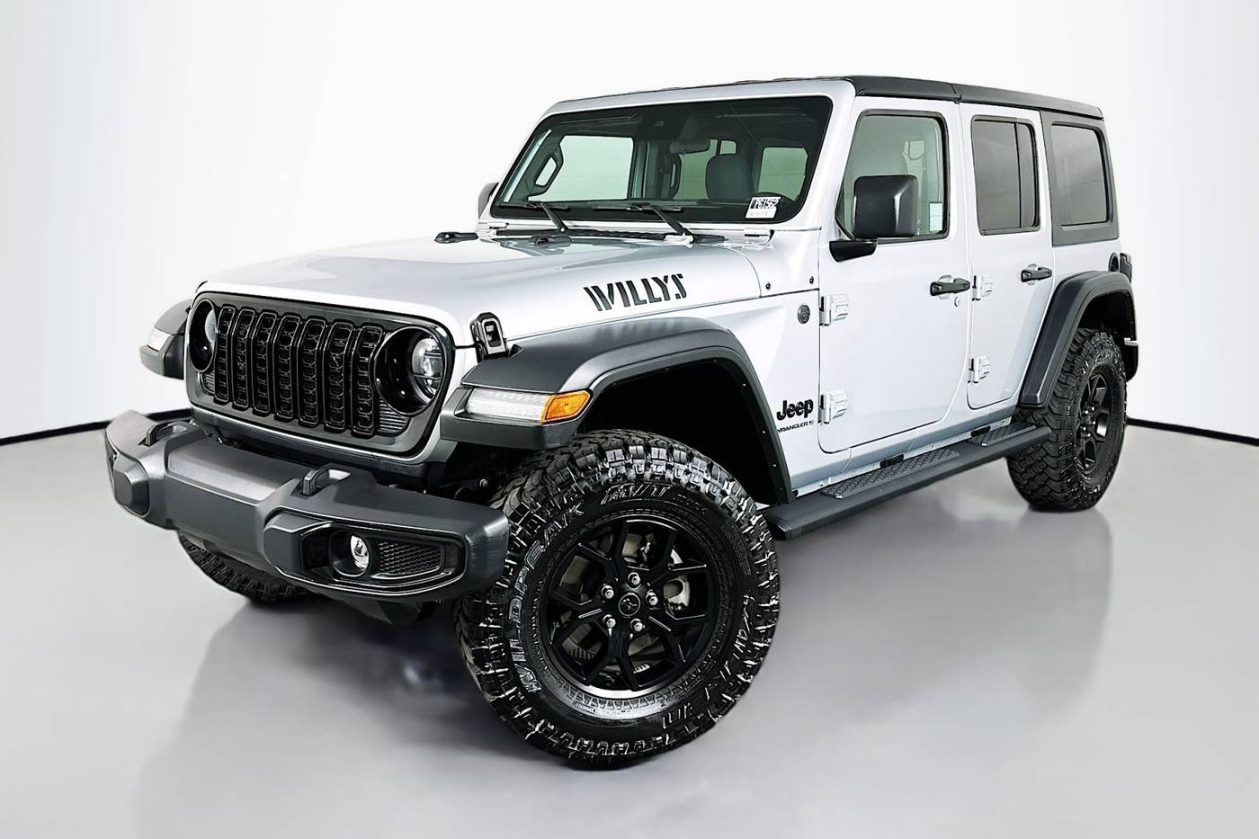 2024 Jeep Wrangler Willys — SUV — 8,095 mi — Signal Hill, CA