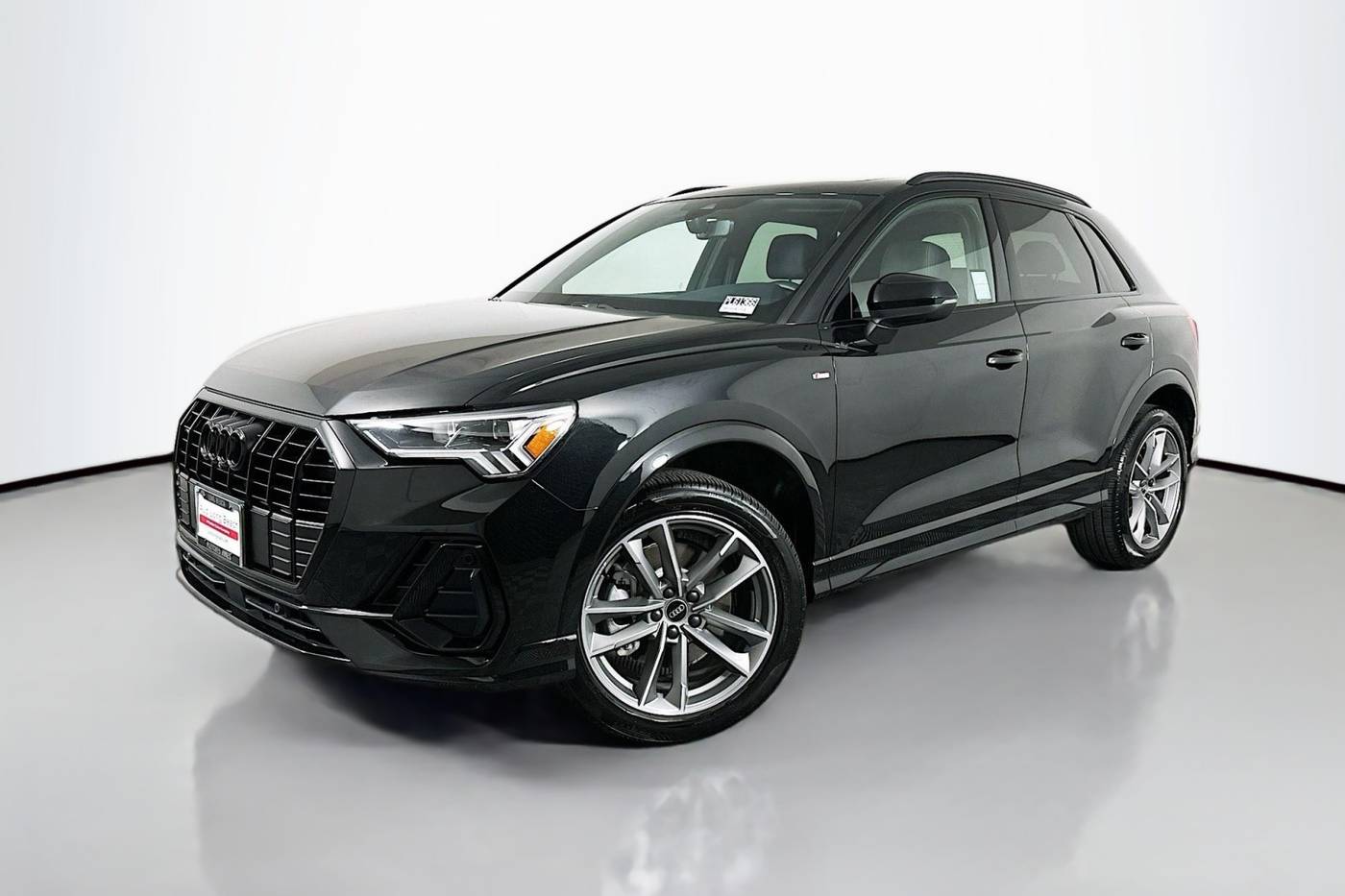 2024 Audi Q3 S line Premium Plus — SUV — 3,029 mi — Signal Hill, CA