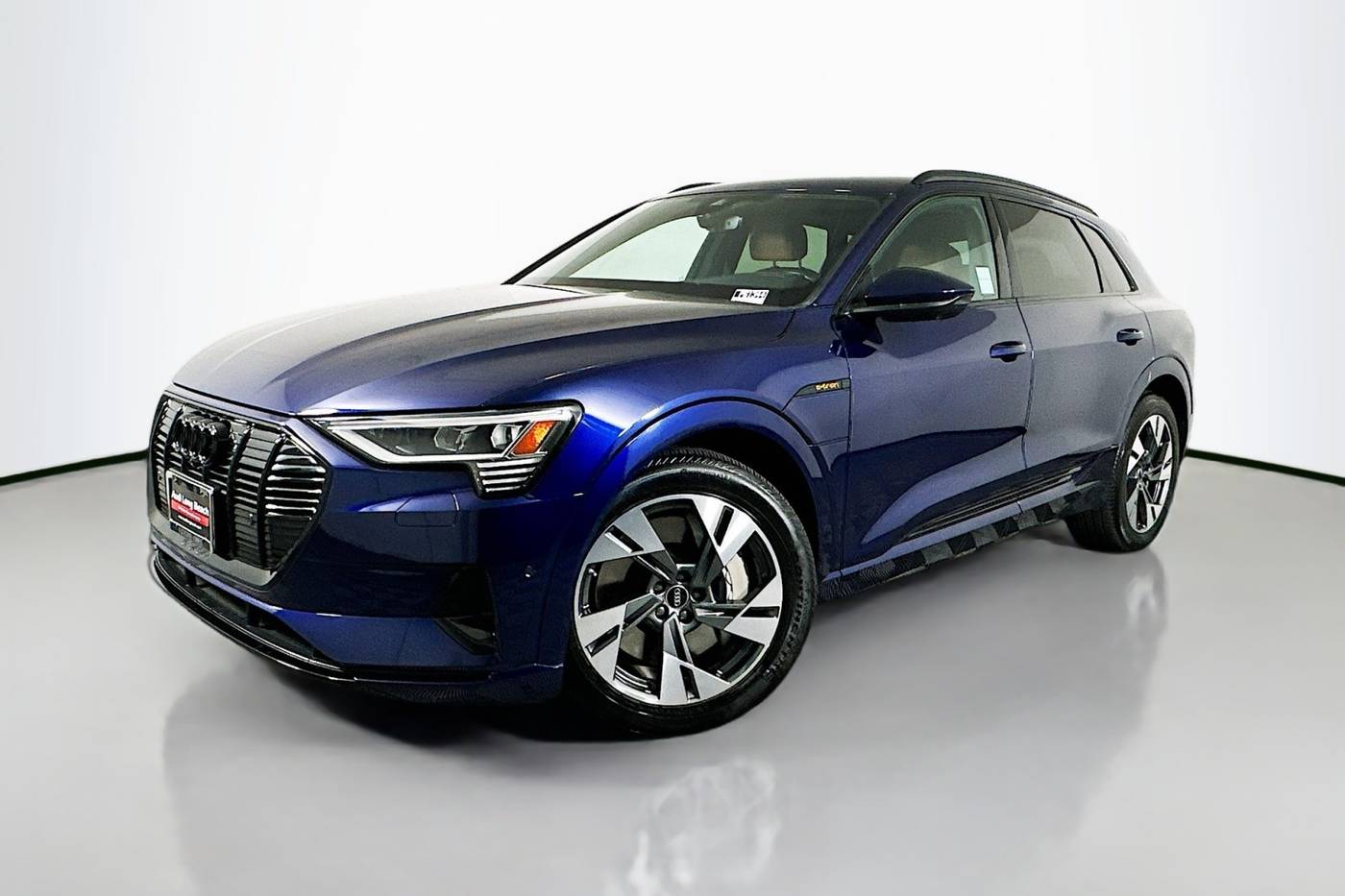 2022 Audi e-tron Premium — SUV — 19,912 mi — Signal Hill, CA