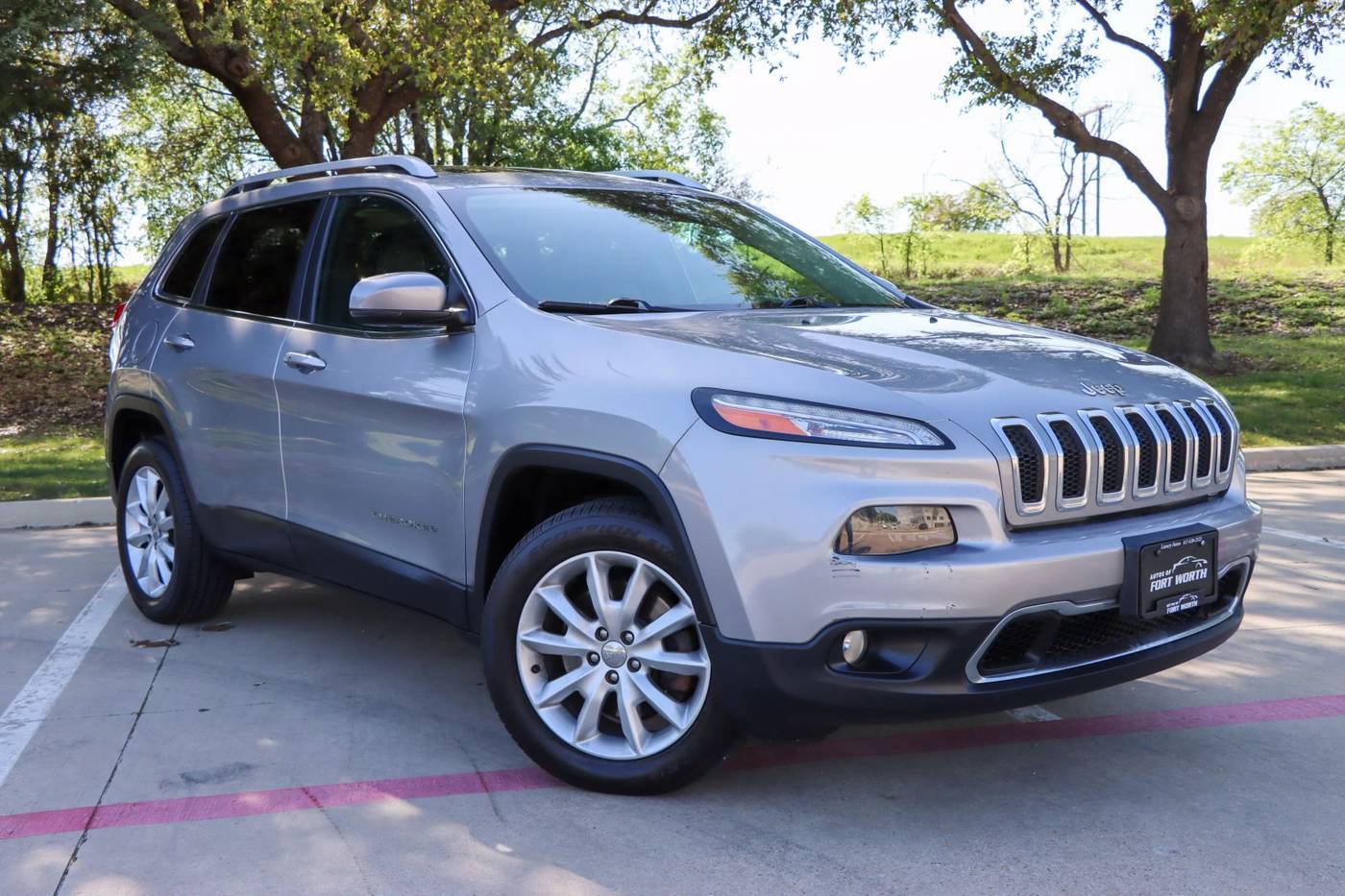 2015 Jeep Cherokee Limited — SUV — 105,388 mi — Fort Worth, TX