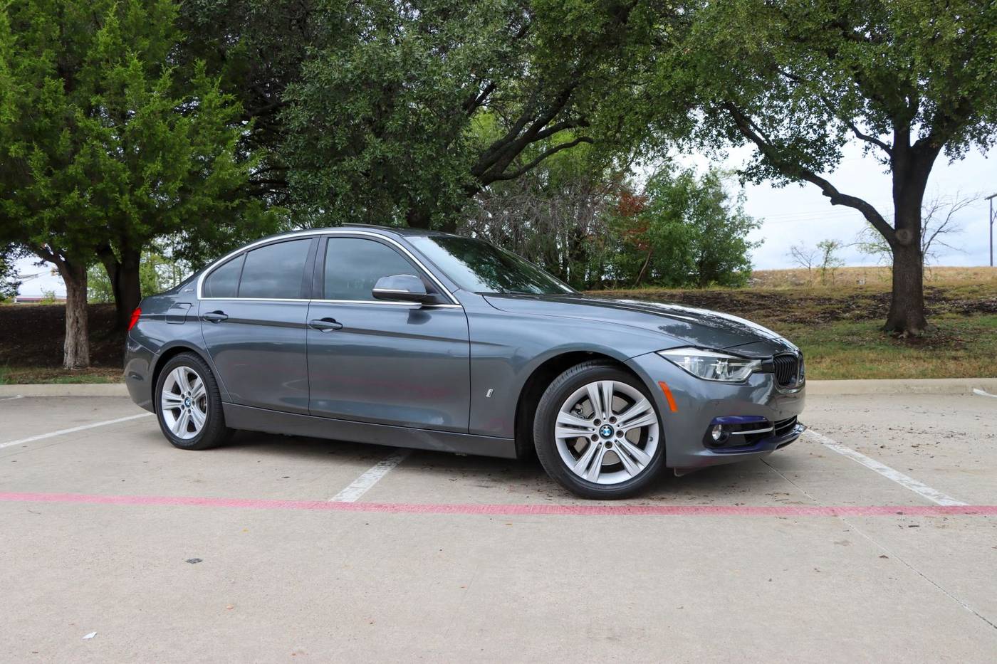 2018 BMW 3 Series 330e
