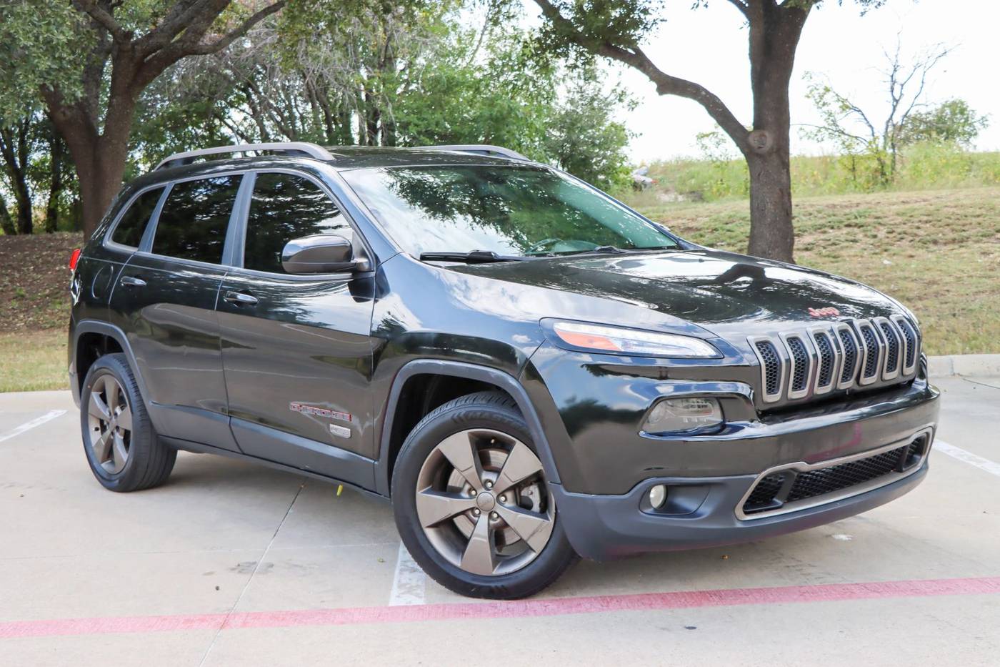 2016 Jeep Cherokee 75th Anniversary — SUV — 121,528 mi — Fort Worth, TX