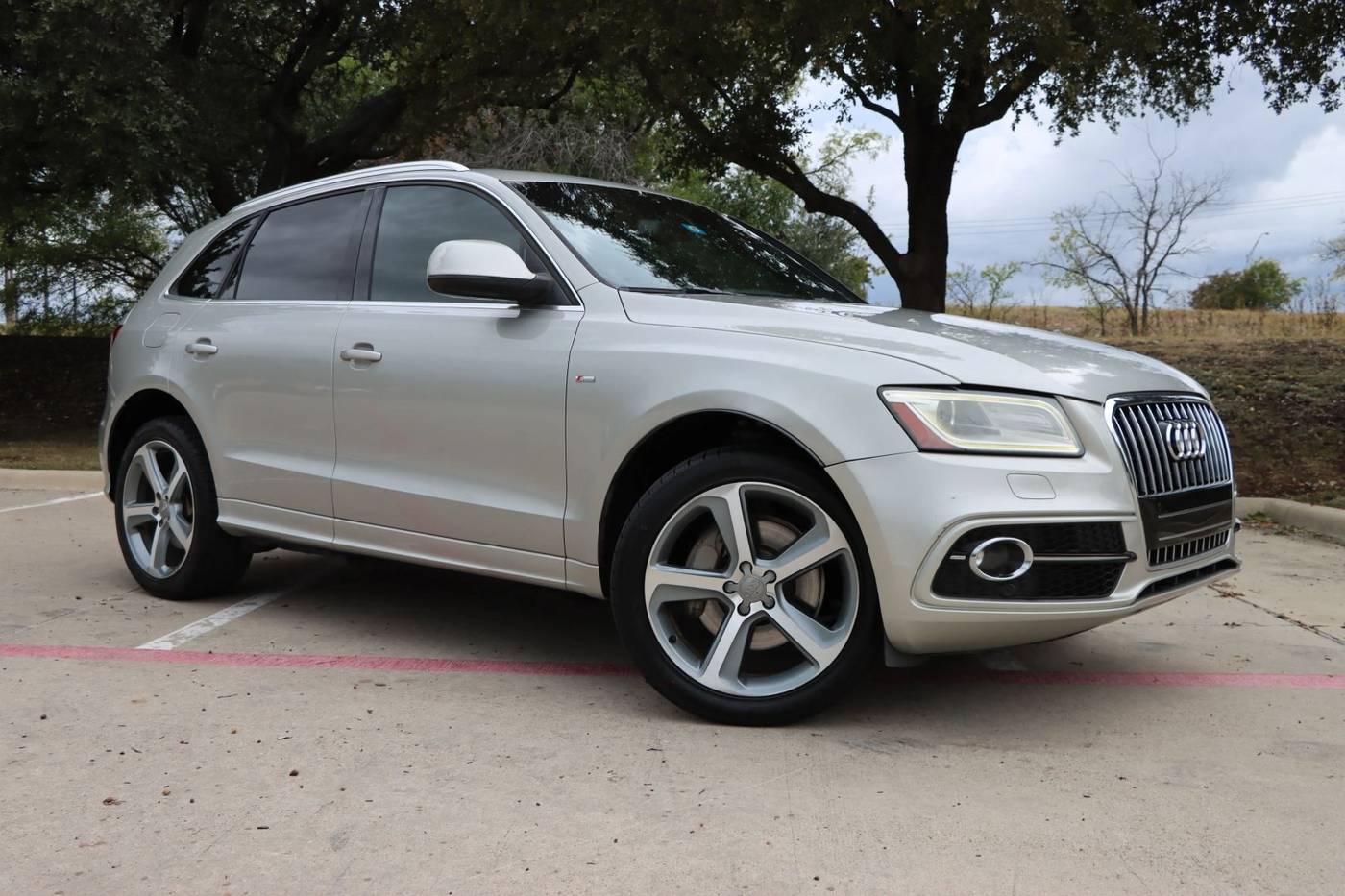 2013 Audi Q5 Premium Plus — SUV — 136,125 mi — Fort Worth, TX