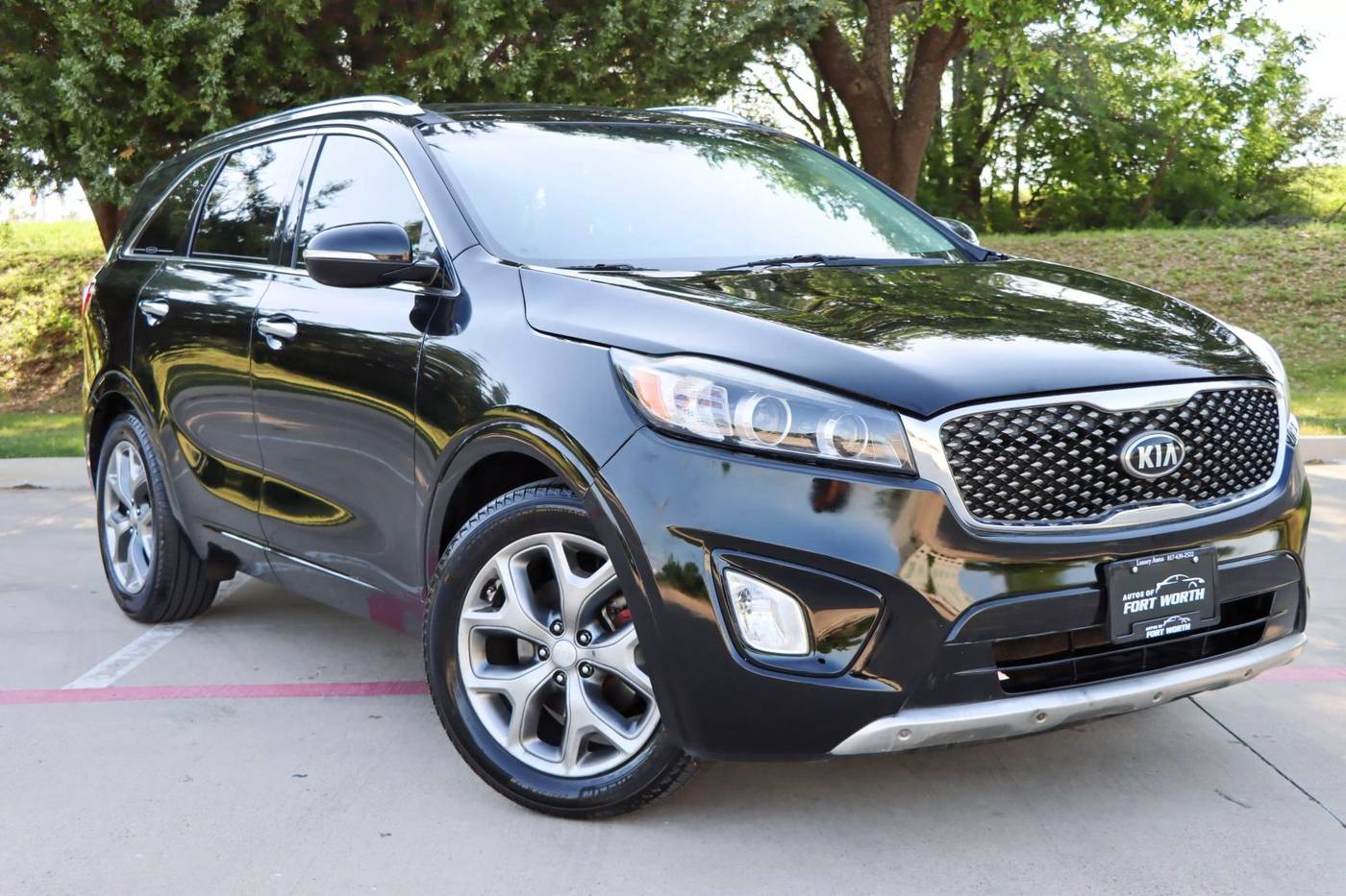 2016 Kia Sorento SX V6 — SUV — 110,799 mi — Fort Worth, TX