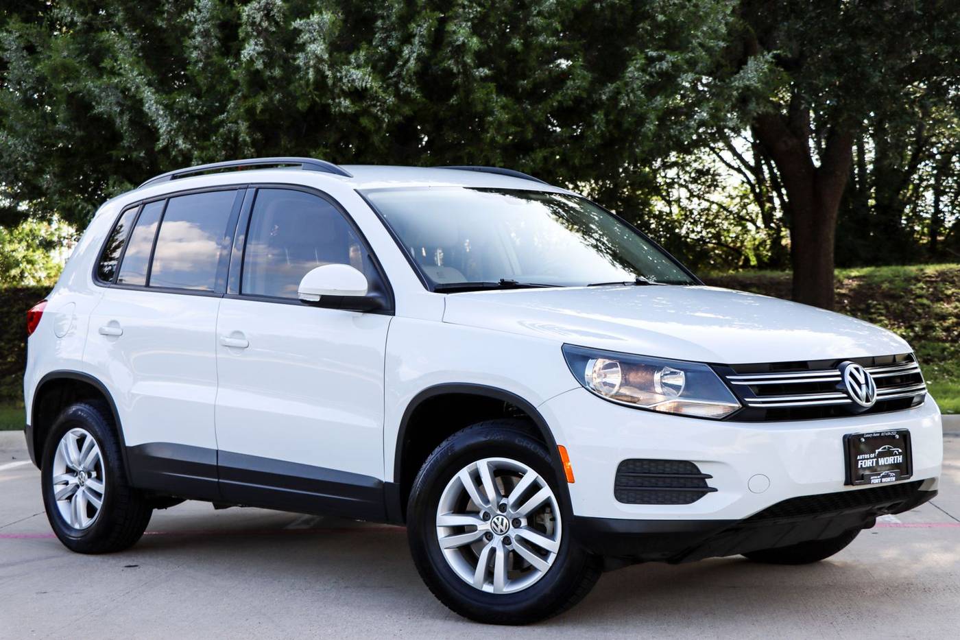 2017 Volkswagen Tiguan S — SUV — 124,575 mi — Fort Worth, TX
