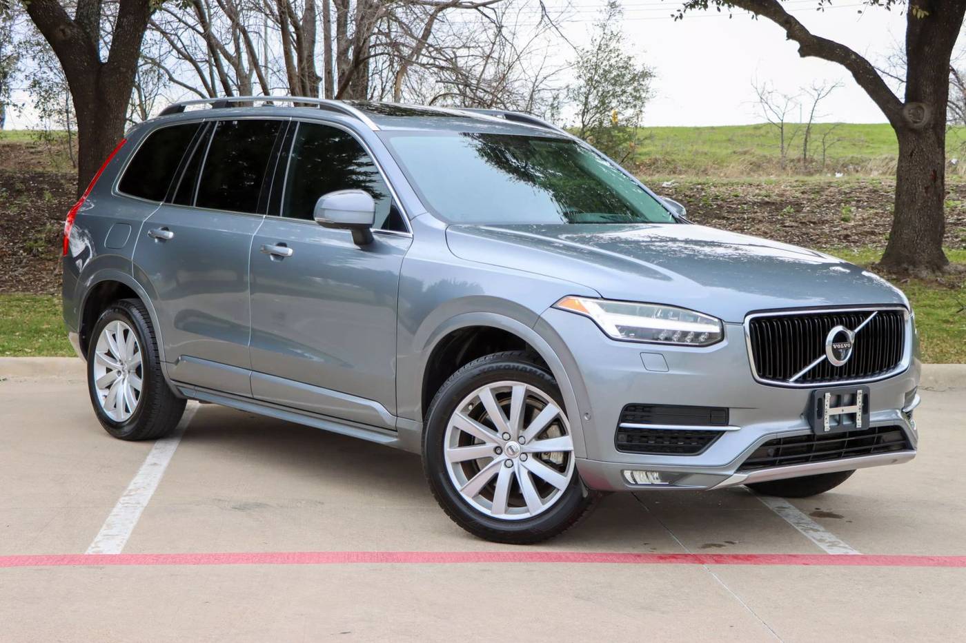 2016 Volvo XC90 T6 Momentum — SUV — 100,678 mi — Fort Worth, TX