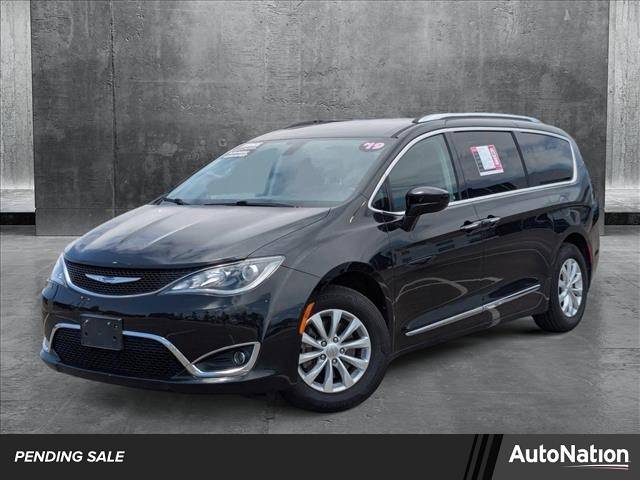 2019 Chrysler Pacifica Touring L — Minivan — 66,522 mi — Albuquerque, NM