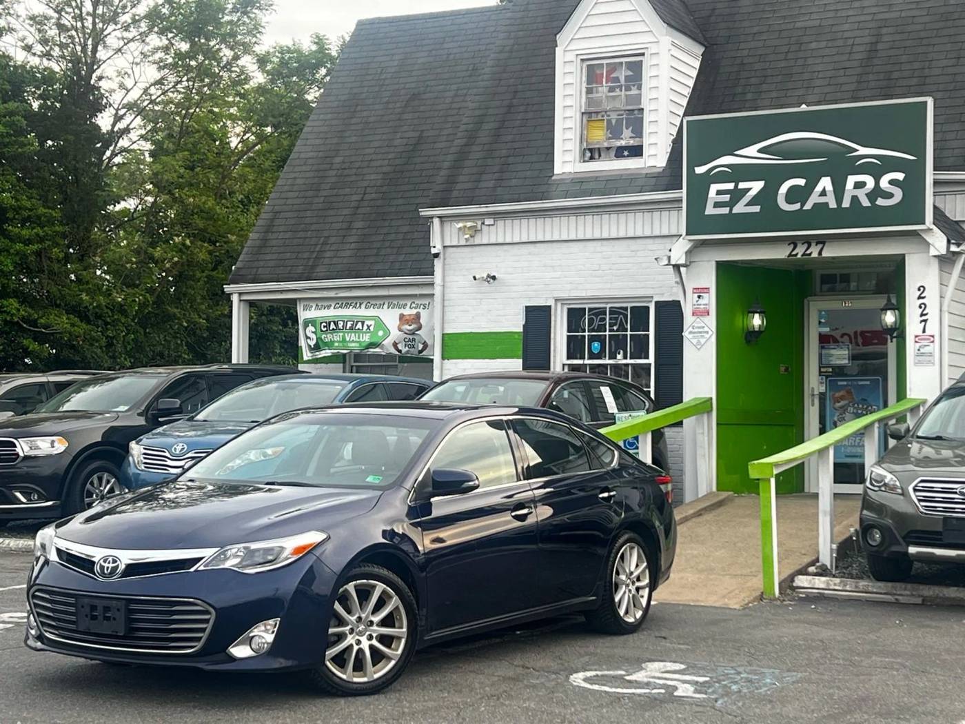 2013 Toyota Avalon XLE — Sedan — 130,937 mi — Stafford, VA