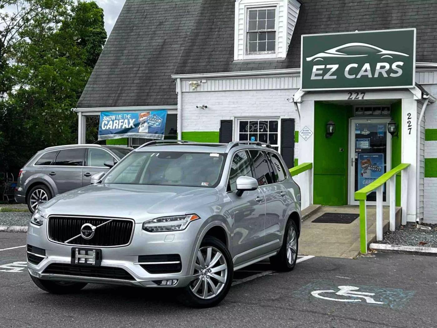 2016 Volvo XC90 T6 Momentum — SUV — 107,122 mi — Stafford, VA