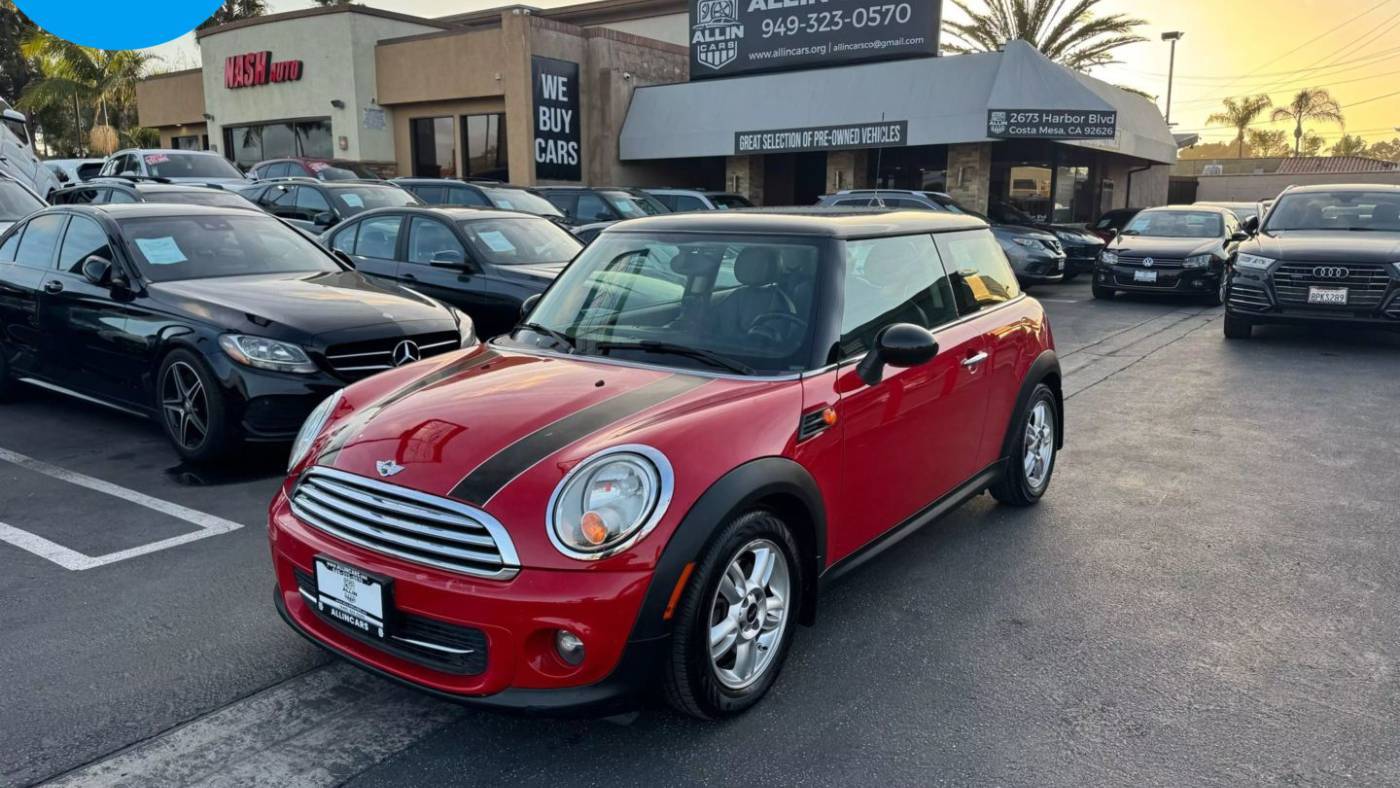 2013 MINI Hardtop Cooper — Hatchback — 93,202 mi — Costa Mesa, CA
