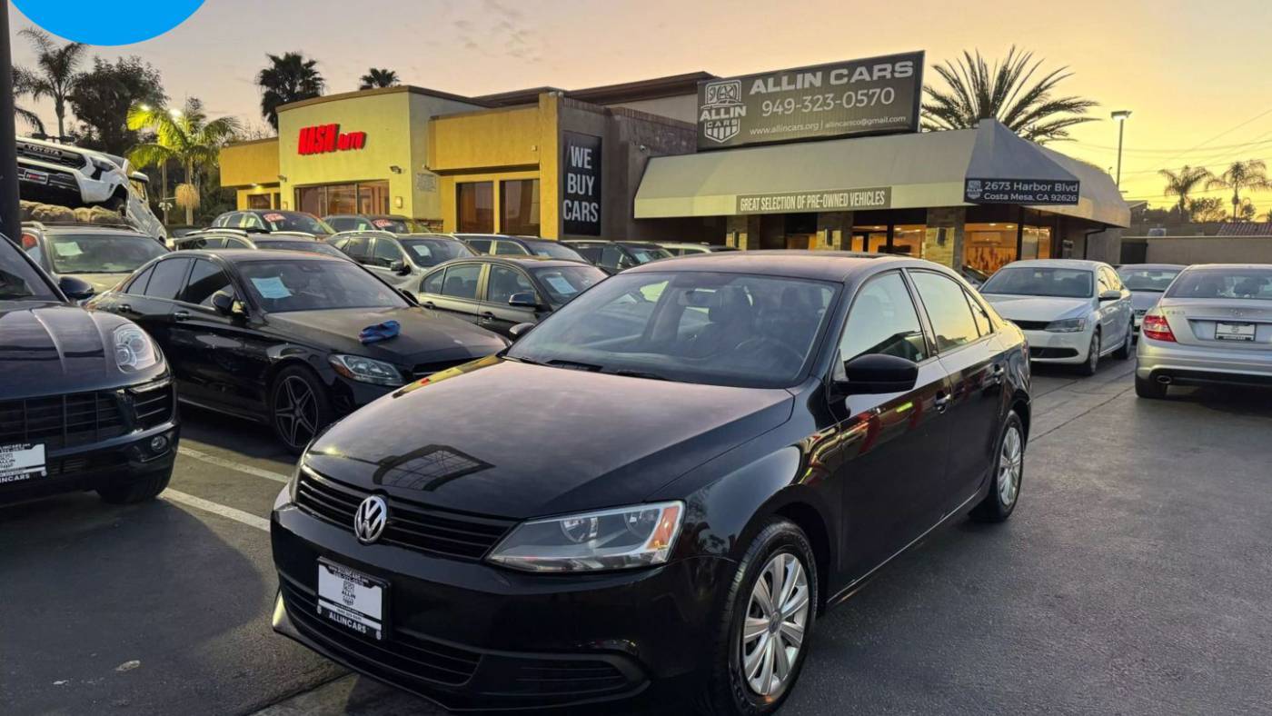 2014 Volkswagen Jetta S — Sedan — 107,708 mi — Costa Mesa, CA