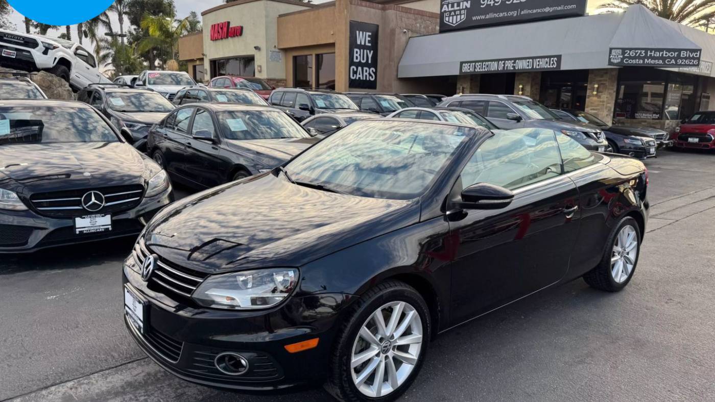 2013 Volkswagen Eos Komfort — Convertible — 74,147 mi — Costa Mesa, CA