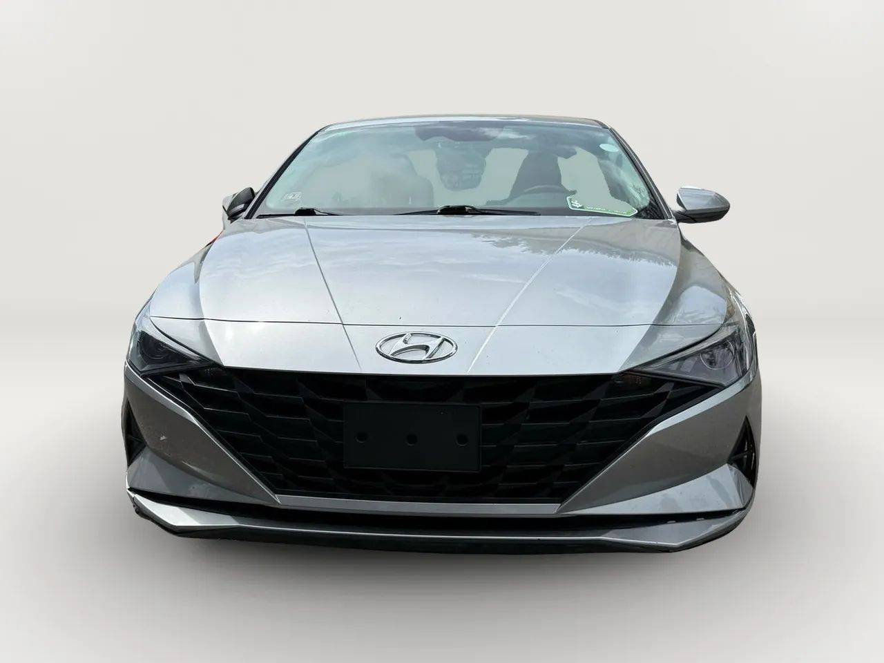 2021 Hyundai Elantra SE — Sedan — 67,424 mi — Tampa, FL