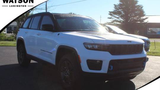 2024 Jeep Grand Cherokee Trailhawk 4xe — SUV — 13,832 mi — Ludington, MI
