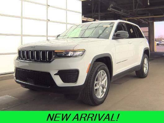 2023 Jeep Grand Cherokee Laredo — SUV — 12,668 mi — Ludington, MI