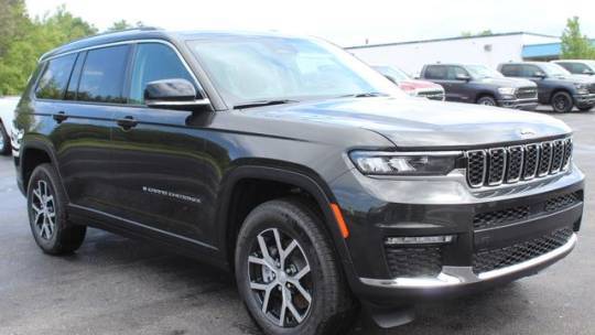 2023 Jeep Grand Cherokee Limited — SUV — 9,847 mi — Ludington, MI