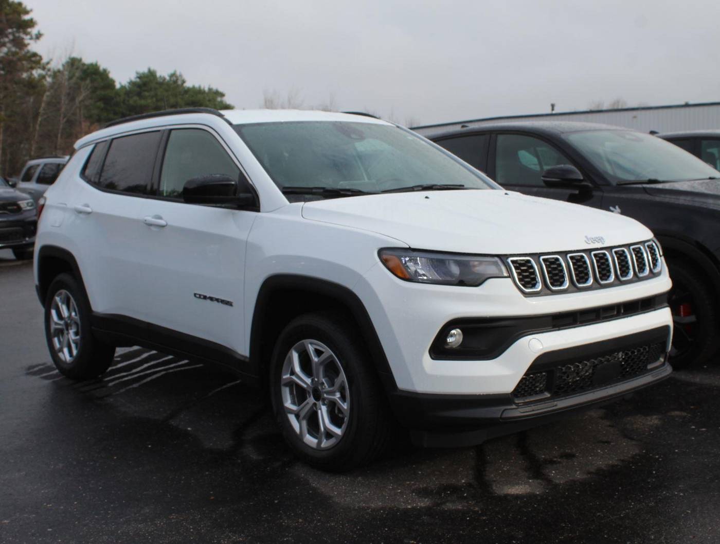 2025 Jeep Compass Latitude — SUV — 33 mi — Ludington, MI