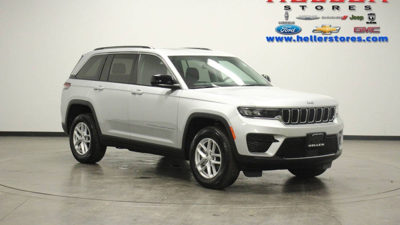 2024 Jeep Grand Cherokee Laredo X — SUV — 3,327 mi — Pontiac, IL