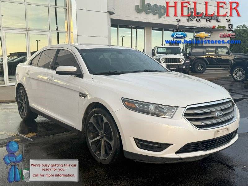 2015 Ford Taurus SEL — Sedan — 145,097 mi — Pontiac, IL
