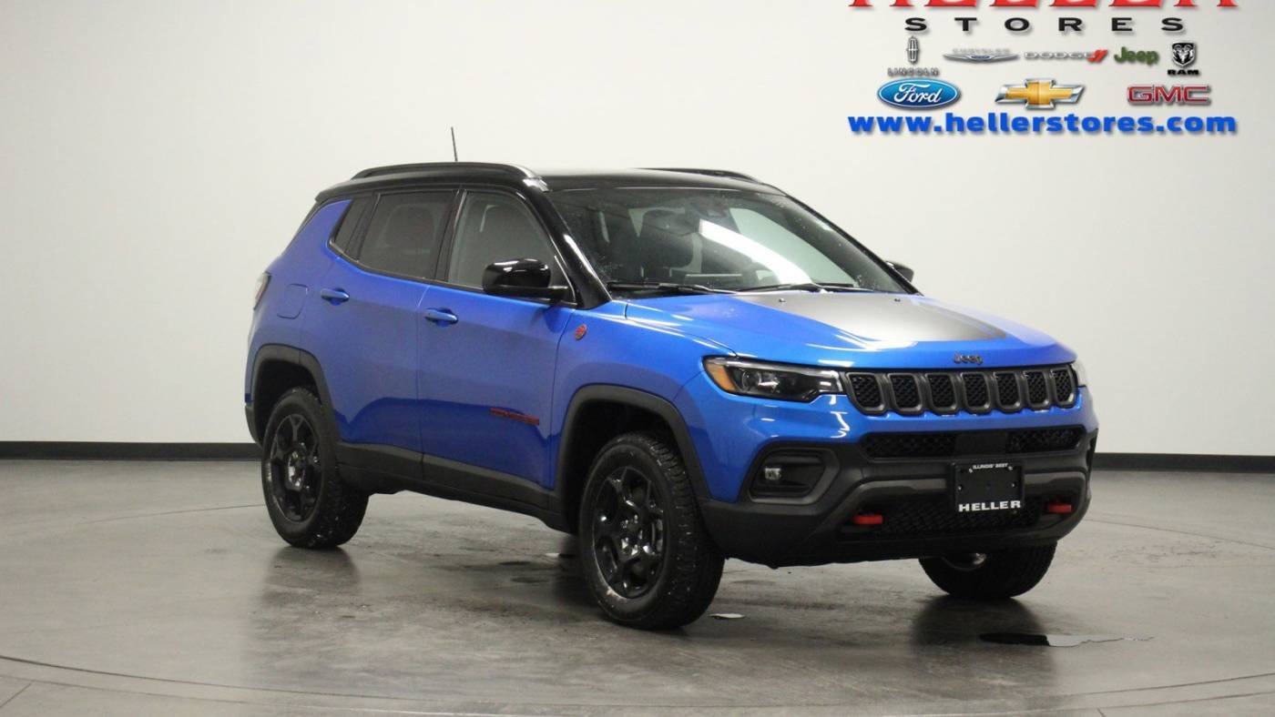 2024 Jeep Compass Trailhawk — SUV — 33 mi — Pontiac, IL