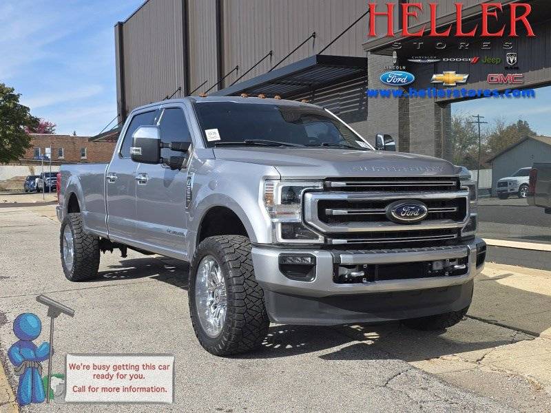 2022 Ford Super Duty F-350 Platinum — Pickup Truck — 23,885 mi — Pontiac, IL