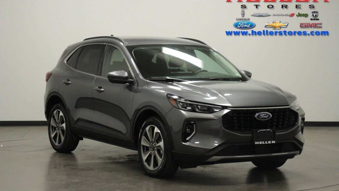 2023 Ford Escape Platinum — SUV — 27,639 mi — Pontiac, IL