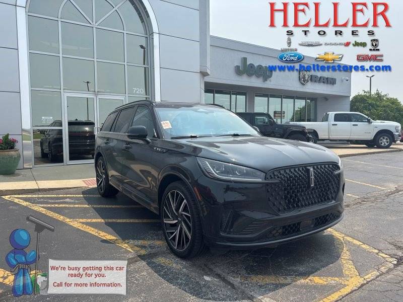 2025 Lincoln Aviator Black Label — SUV — 8,477 mi — Pontiac, IL