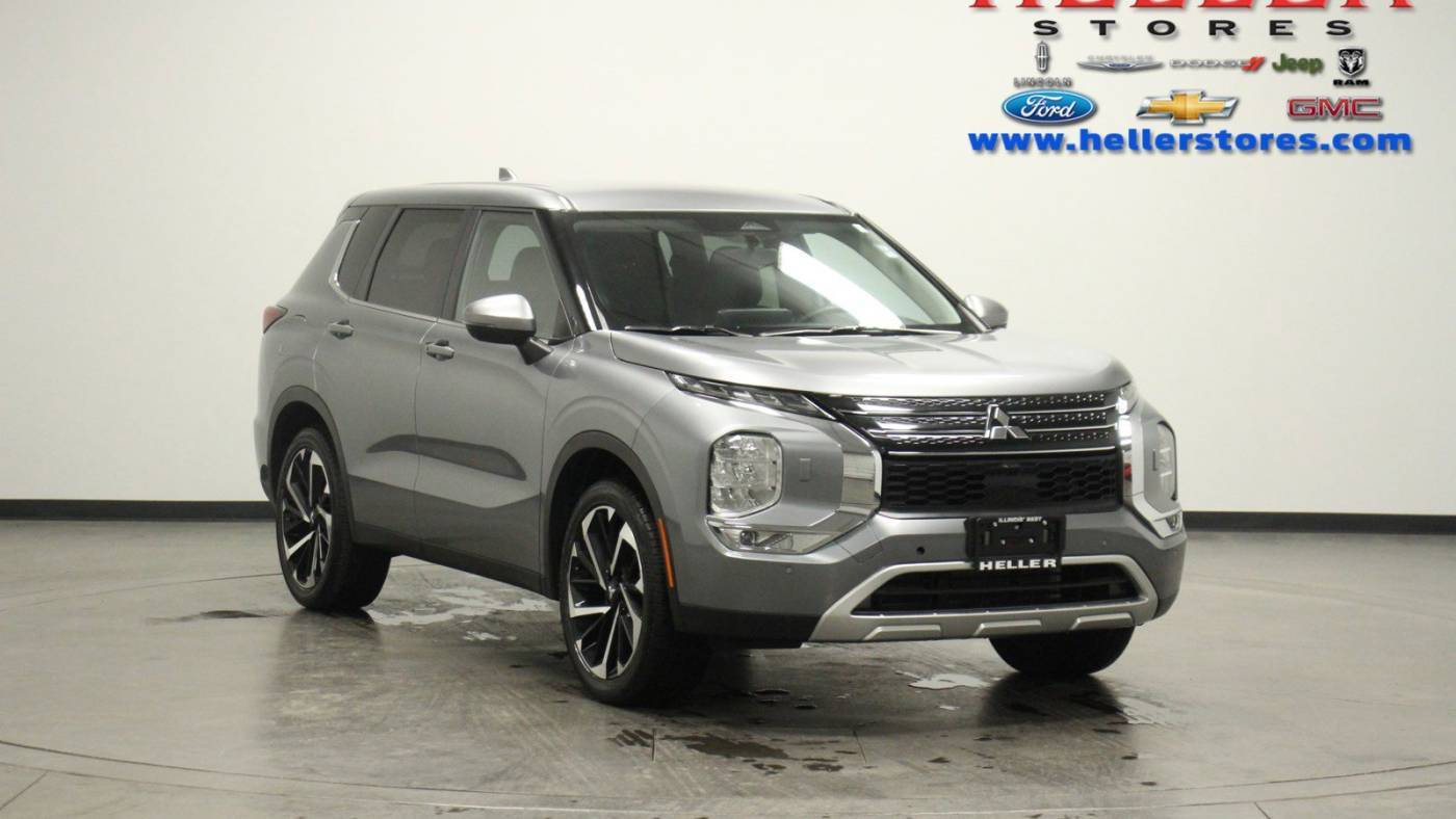 2024 Mitsubishi Outlander SE — SUV — 17,897 mi — Pontiac, IL