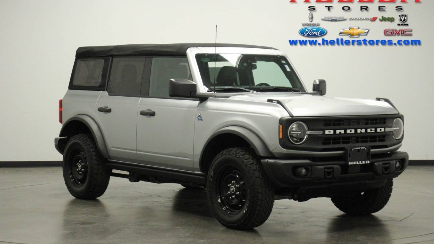 2023 Ford Bronco Black Diamond — SUV — 9,378 mi — Pontiac, IL